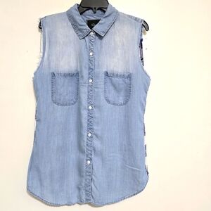 RAILS size Medium Sleeveless Frayed Top Denim Plaid Button Pockets‎